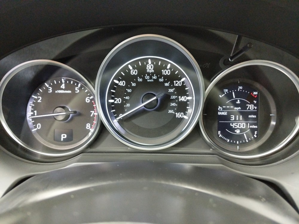 2017 Mazda Mazda6 - Odometer Close Up