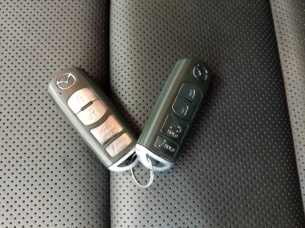 2017 Mazda Mazda6 - Keys