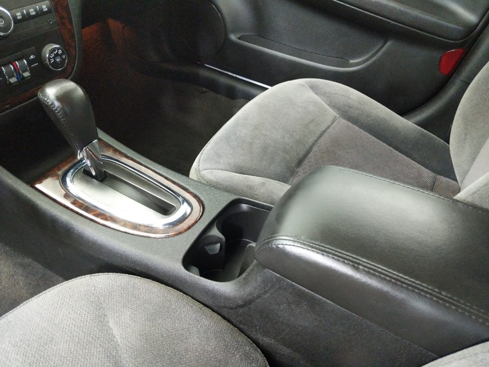 2014 Chevrolet Impala - Center Console/Cup Holders