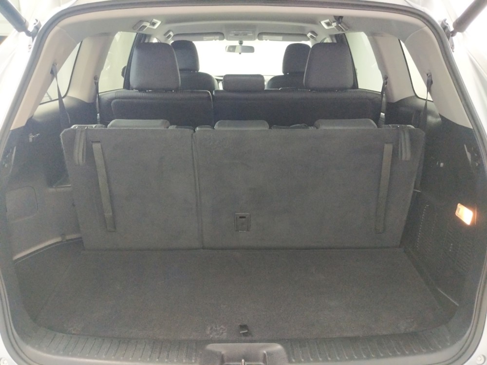 2015 Toyota Highlander - Trunk
