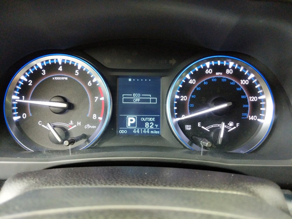 2015 Toyota Highlander - Odometer Close Up