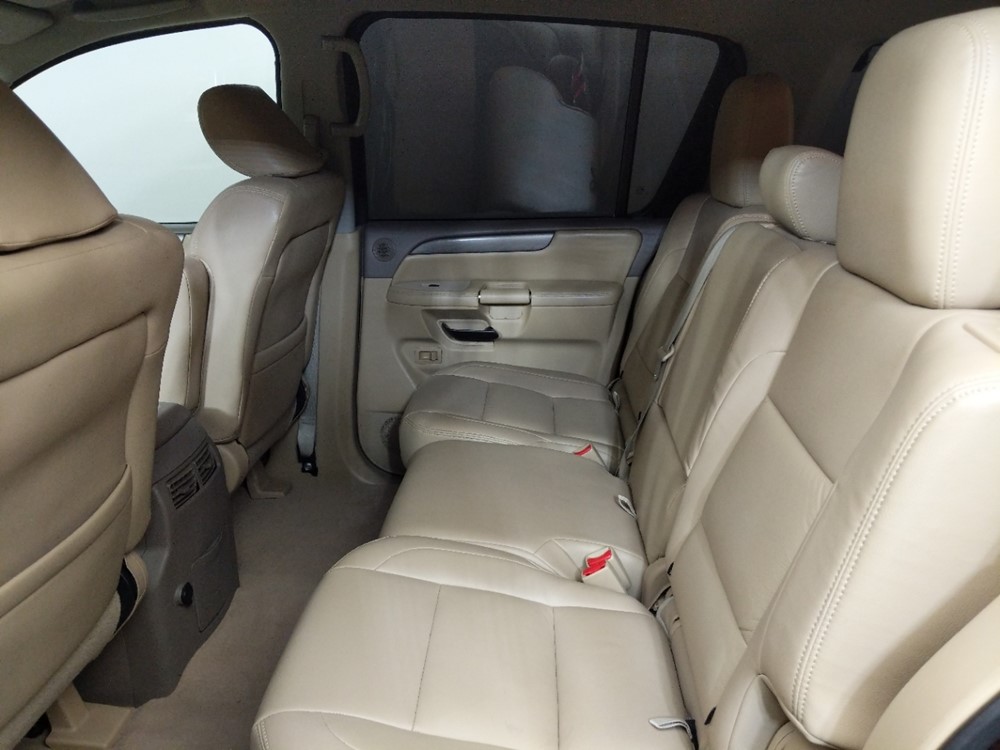 2014 Nissan Armada - Driver Rear Seat