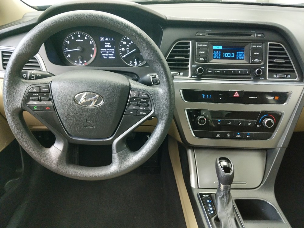 2015 Hyundai Sonata - Driver Dash