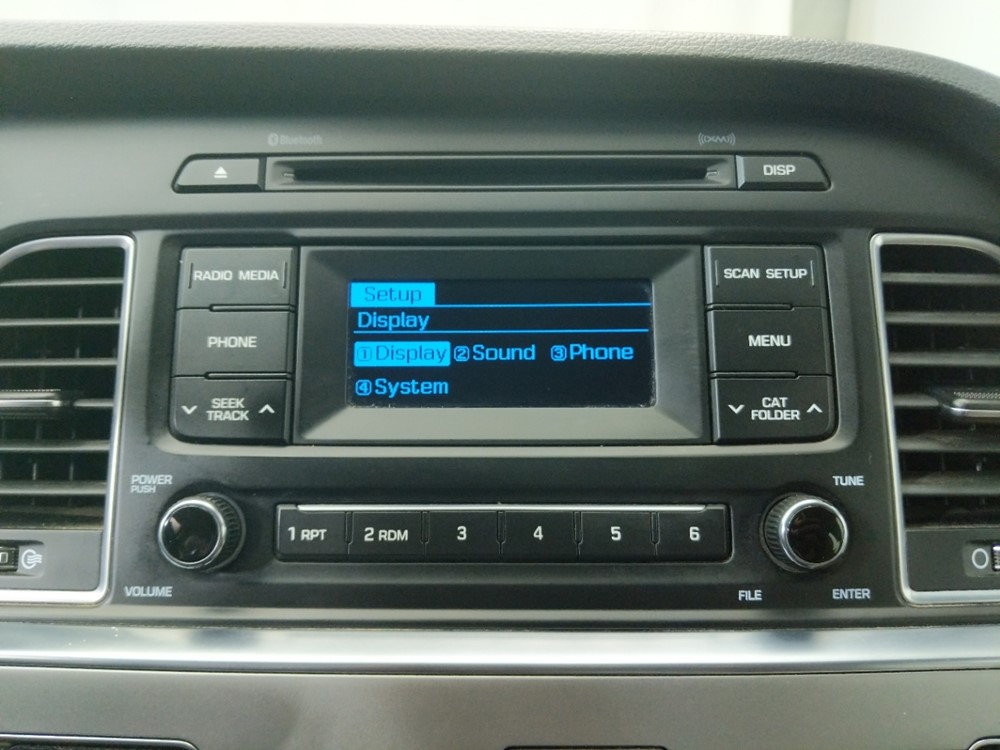 2015 Hyundai Sonata - Stereo Package