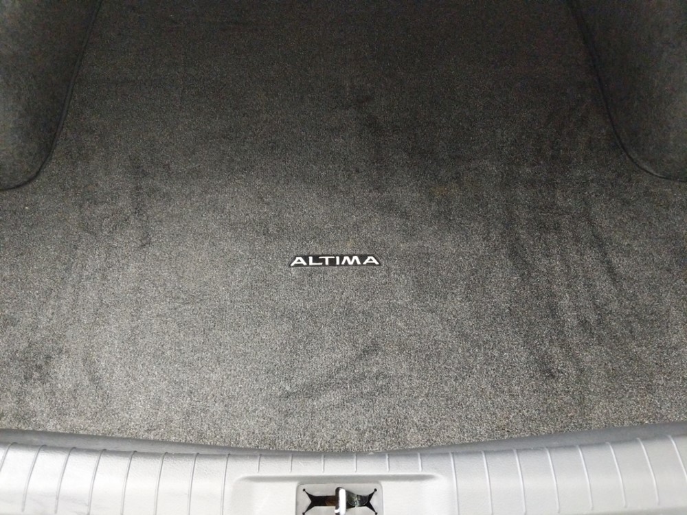 2013 Nissan Altima - Trunk