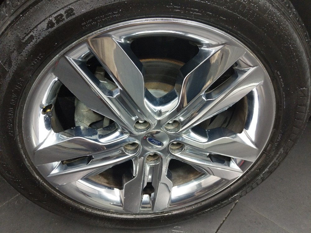 2012 Ford Edge - Wheel