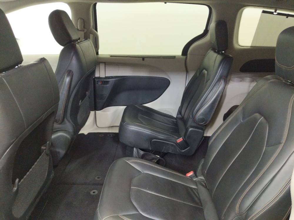 2017 Chrysler Pacifica - Driver Rear Seat