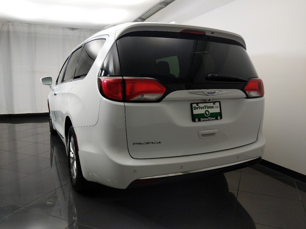 2017 Chrysler Pacifica - Driver Rear Trunk