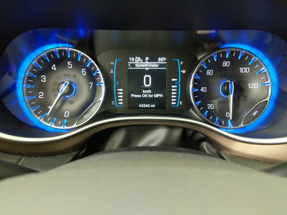 2017 Chrysler Pacifica - Odometer Close Up