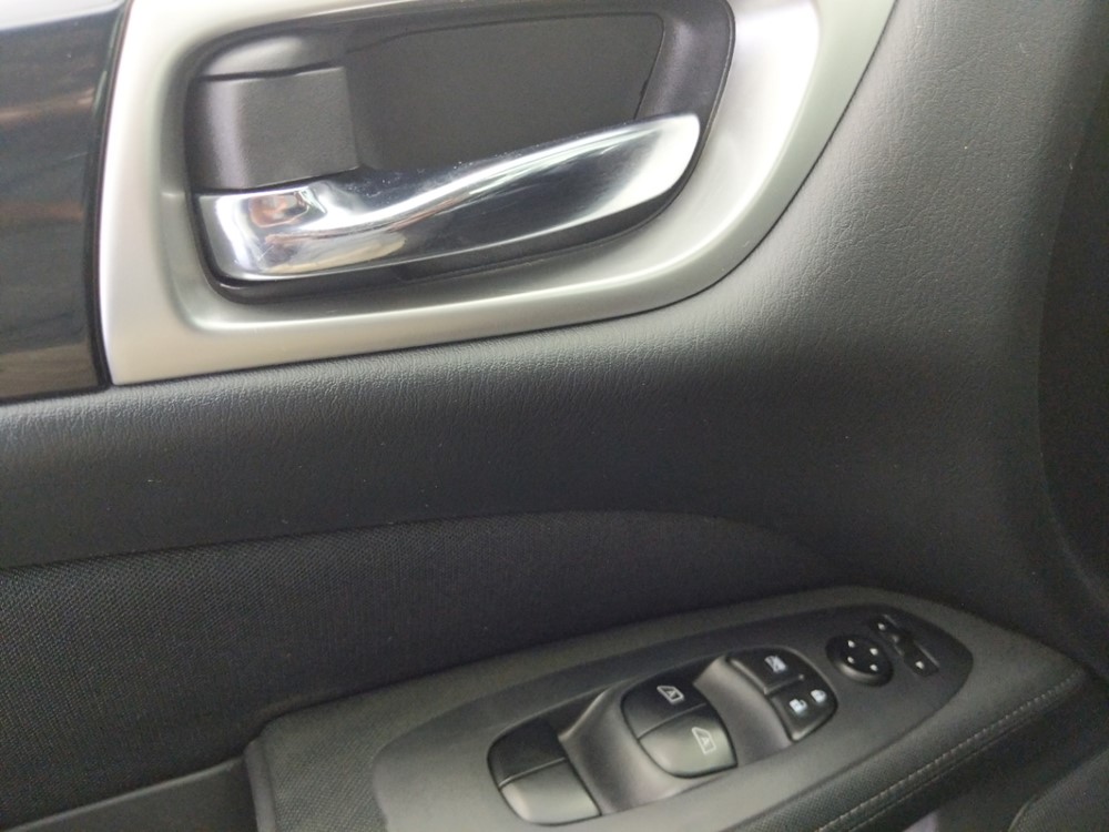 2017 Nissan Pathfinder - Driver Power Windows/Lock Control
