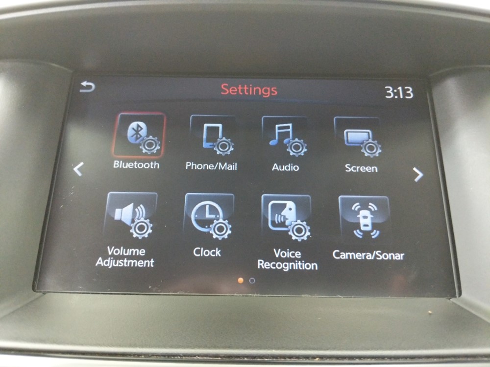 2017 Nissan Pathfinder - Stereo Package