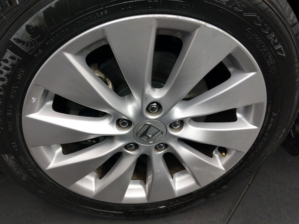 2014 Honda Accord - Wheel