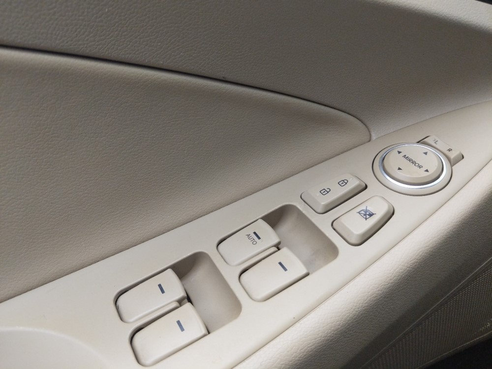 2013 Hyundai Sonata - Driver Power Windows/Lock Control