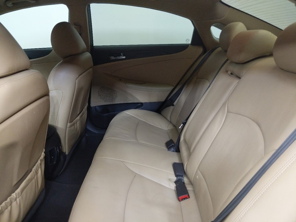 2013 Hyundai Sonata - Driver Rear Seat