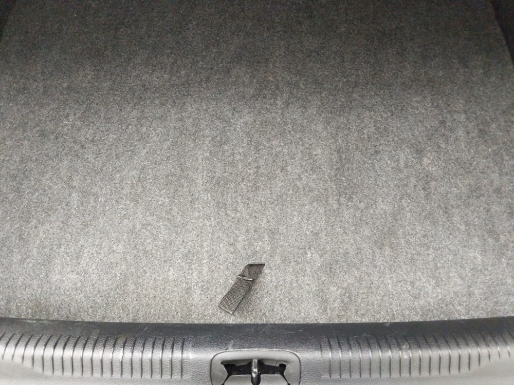 2015 Chrysler 200 - Trunk