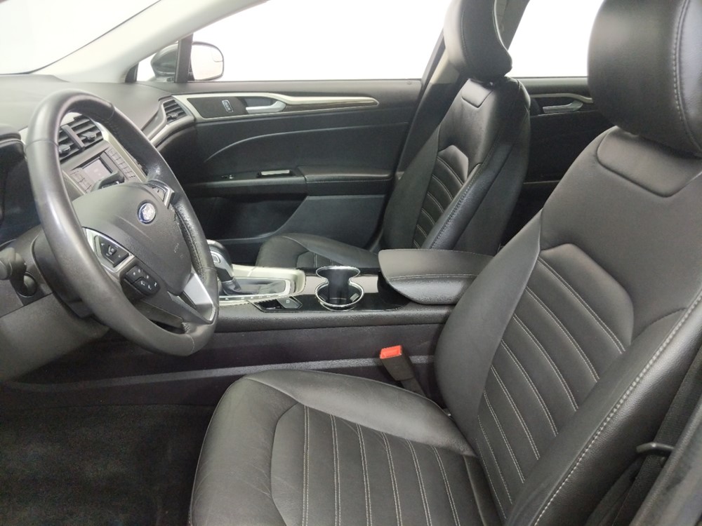 2015 Ford Fusion - Driver Front Seat