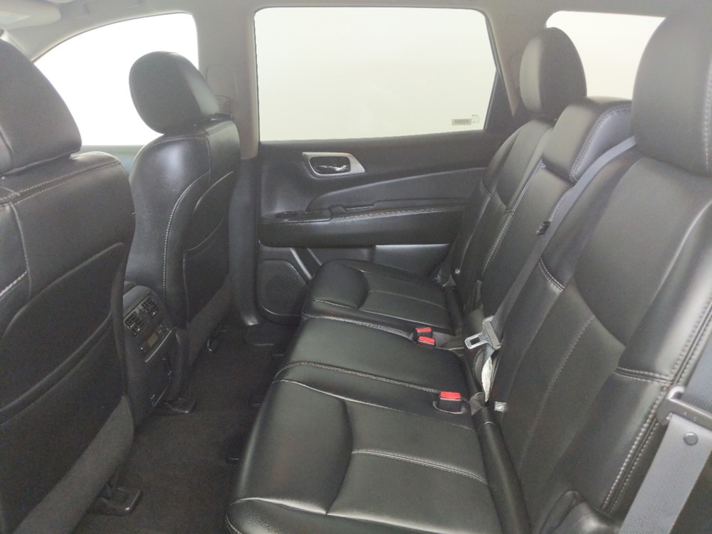 2017 Nissan Pathfinder - Driver Rear Seat