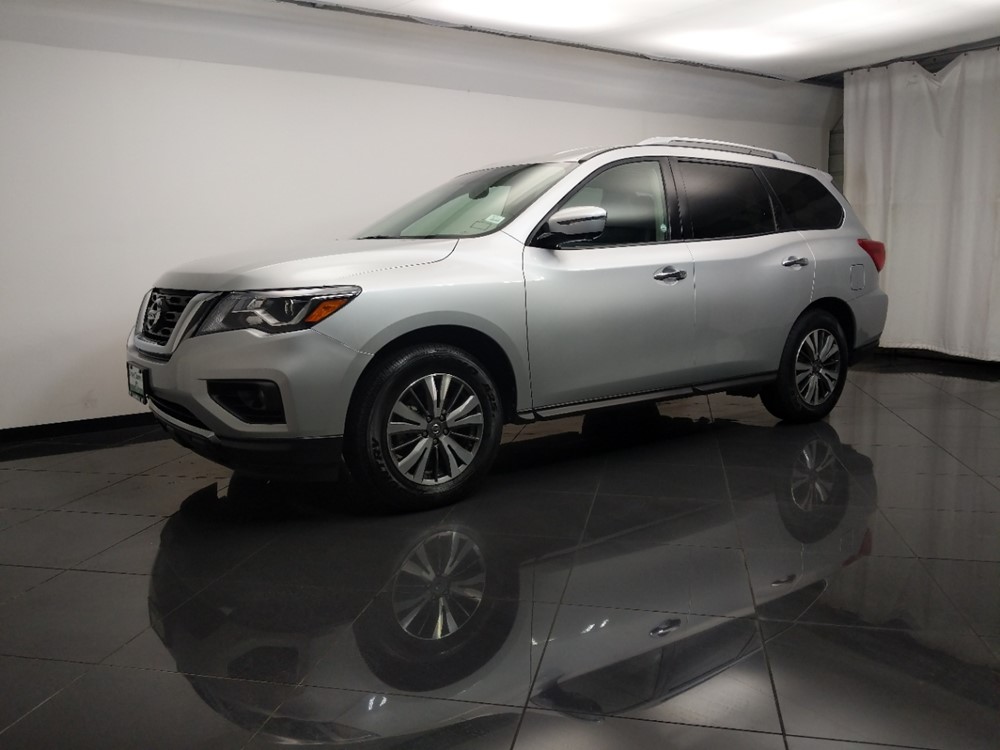 2017 Nissan Pathfinder - Driver Front Side