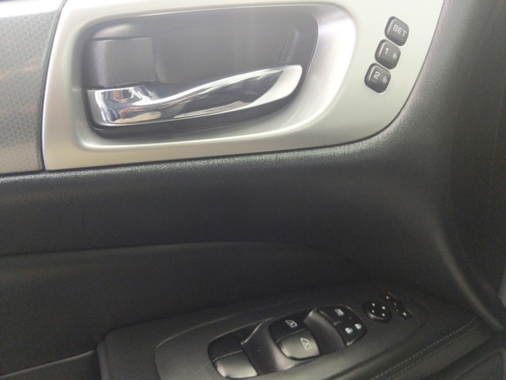 2017 Nissan Pathfinder - Driver Power Windows/Lock Control