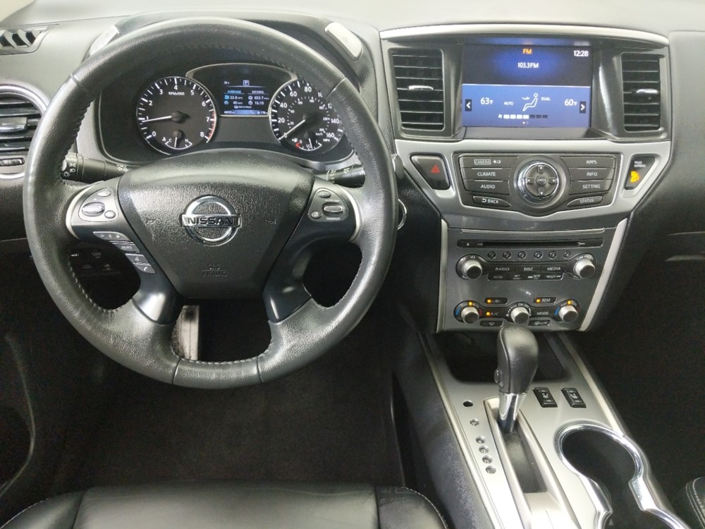 2017 Nissan Pathfinder - Driver Dash