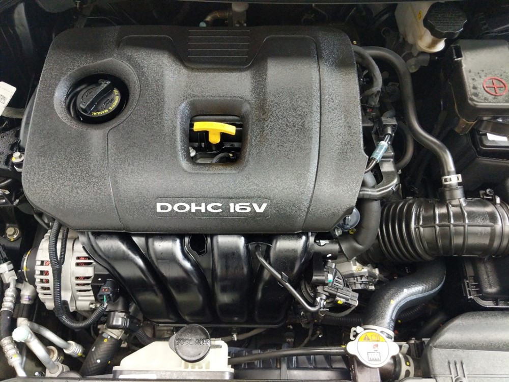 2017 Kia Forte - Engine