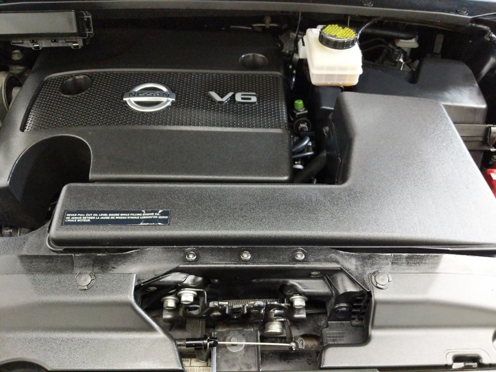 2014 Nissan Pathfinder - Engine