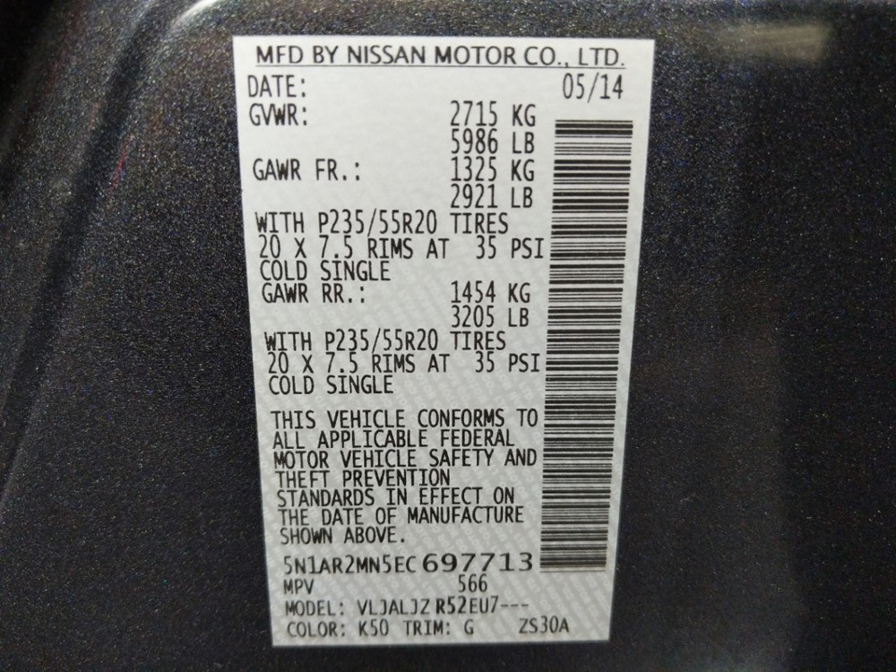 2014 Nissan Pathfinder - VIN Plate