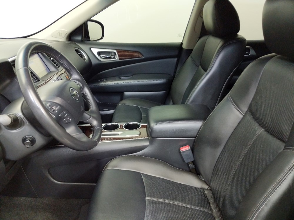 2014 Nissan Pathfinder - Driver Front Seat