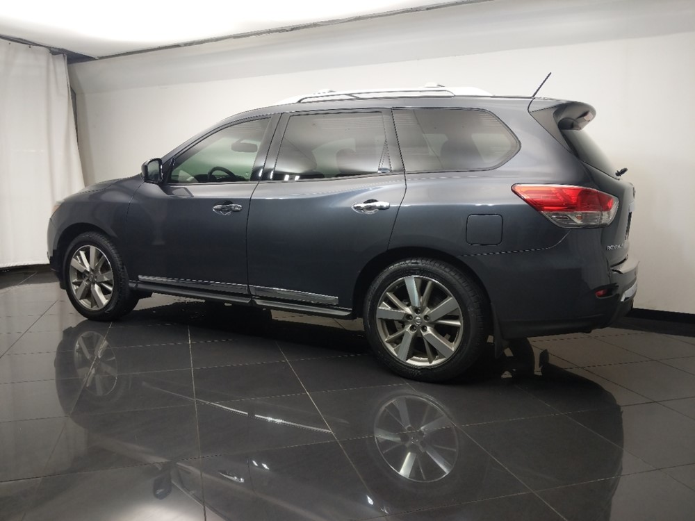 2014 Nissan Pathfinder - Driver Rear Side