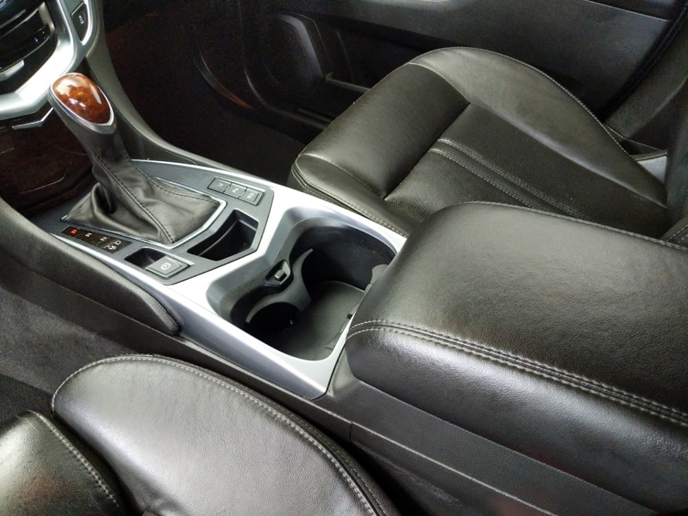 2015 Cadillac SRX - Center Console/Cup Holders