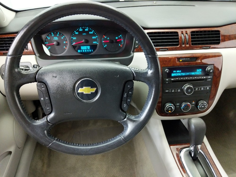2011 Chevrolet Impala - Driver Dash