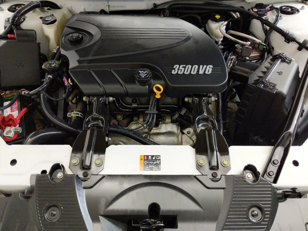 2011 Chevrolet Impala - Engine