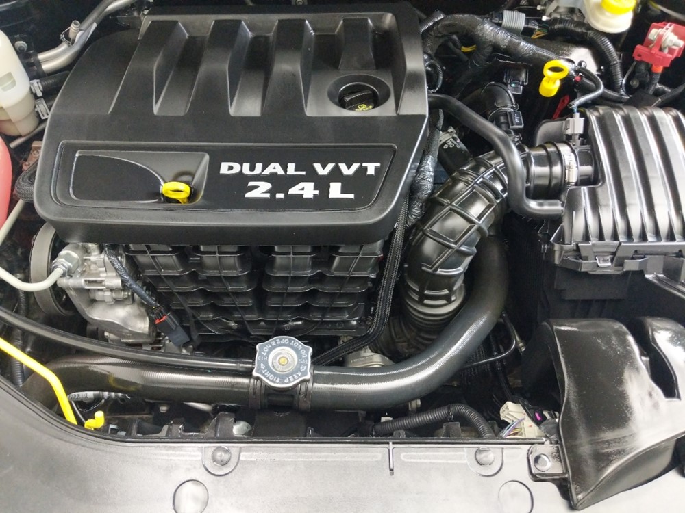 2014 Dodge Avenger - Engine