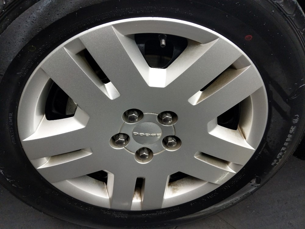 2014 Dodge Avenger - Wheel
