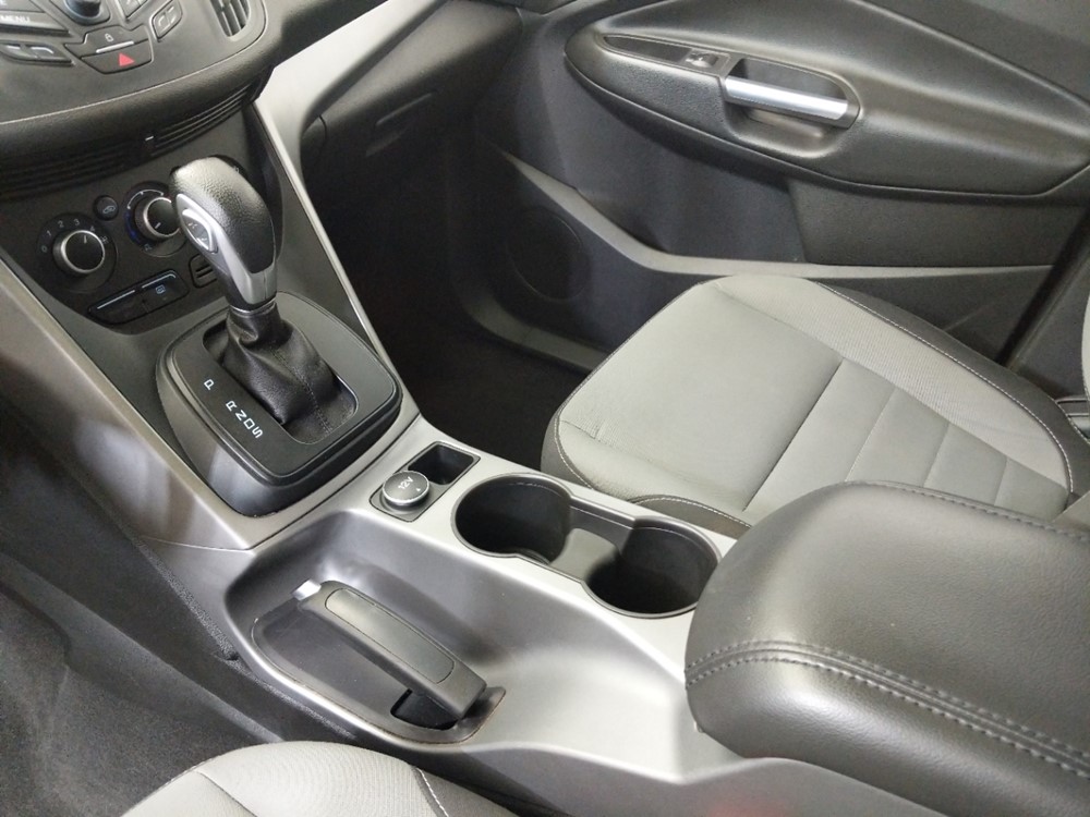 2014 Ford Escape - Center Console/Cup Holders