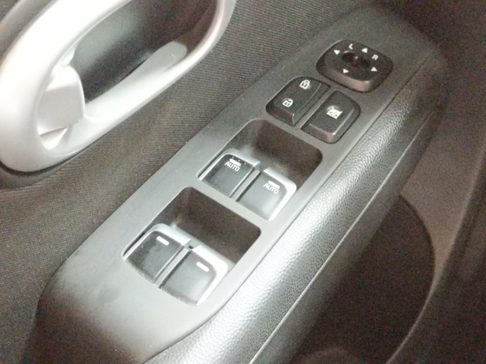 2017 Kia Soul - Driver Power Windows/Lock Control