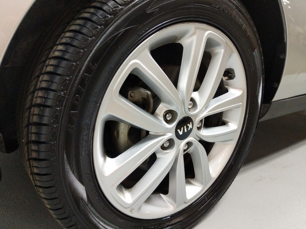 2017 Kia Soul - Wheel
