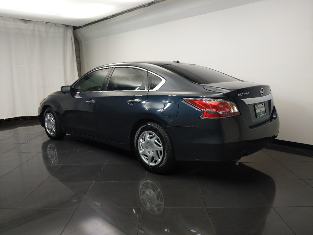 2015 Nissan Altima - Driver Rear Bumper