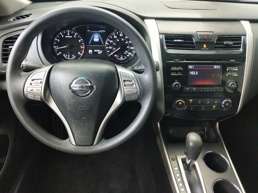 2015 Nissan Altima - Driver Dash