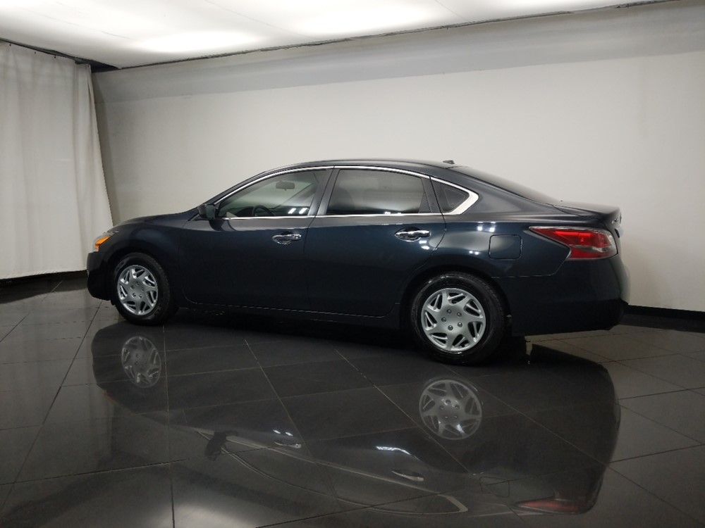 2015 Nissan Altima - Driver Rear Side