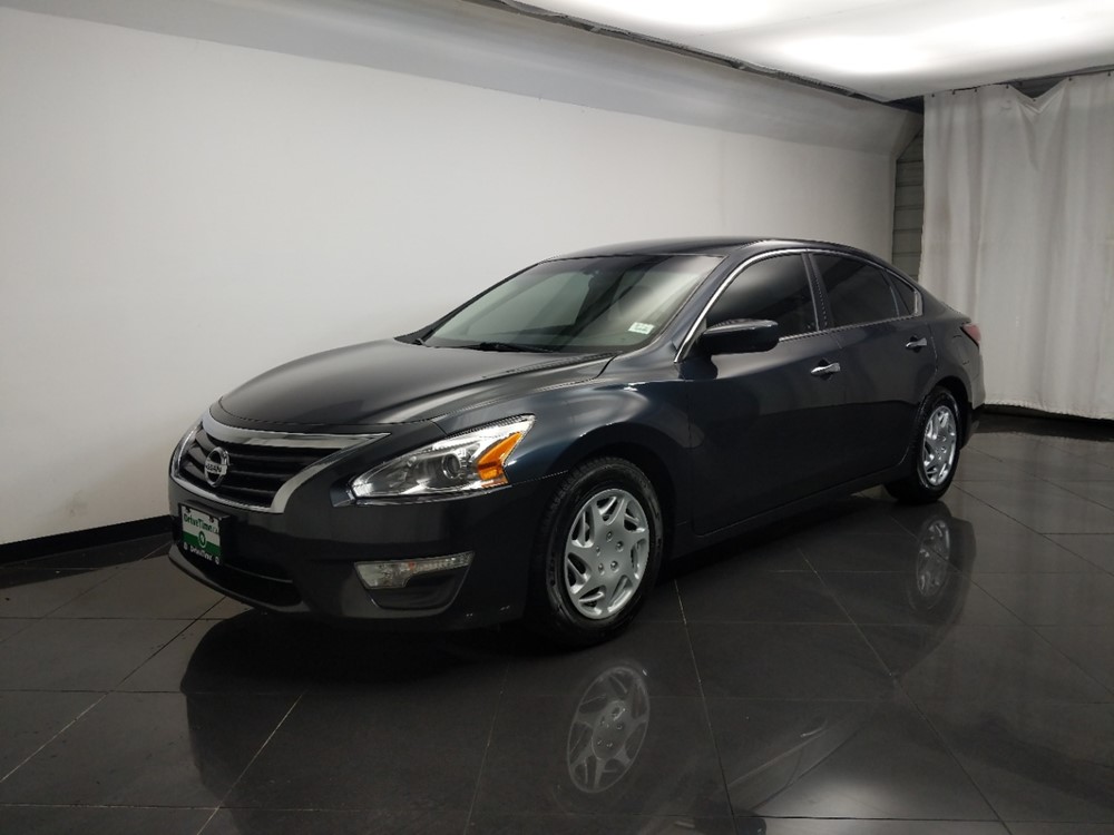 2015 Nissan Altima - Driver Front Bumper