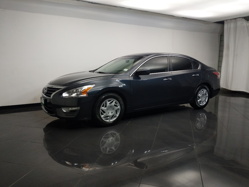 2015 Nissan Altima - Driver Front Side