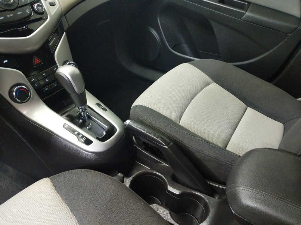 2016 Chevrolet Cruze - Center Console/Cup Holders