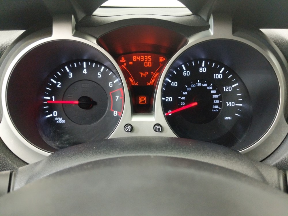 2013 Nissan JUKE - Odometer Close Up