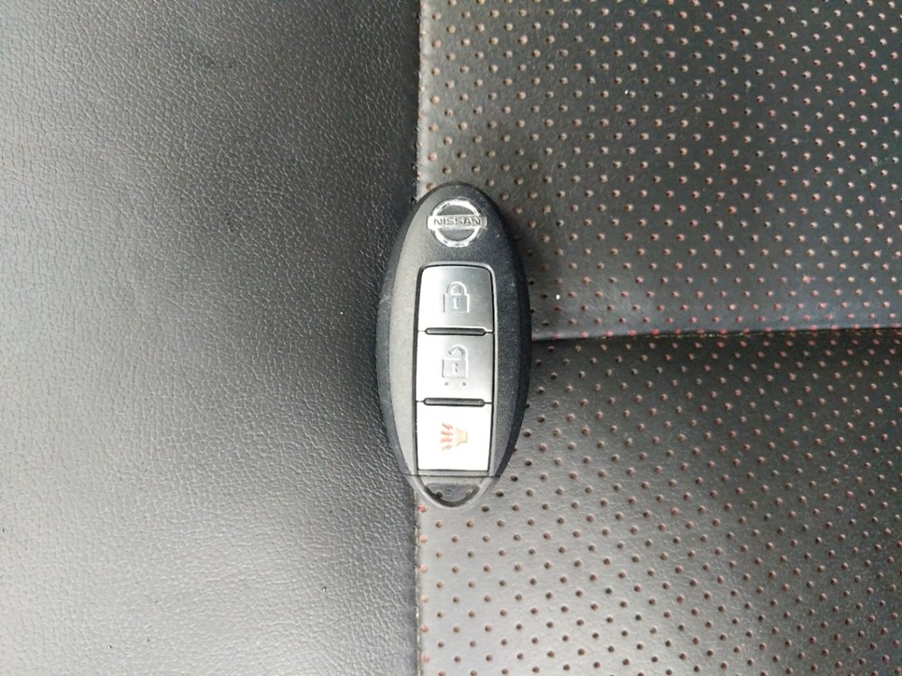 2013 Nissan JUKE - Keys
