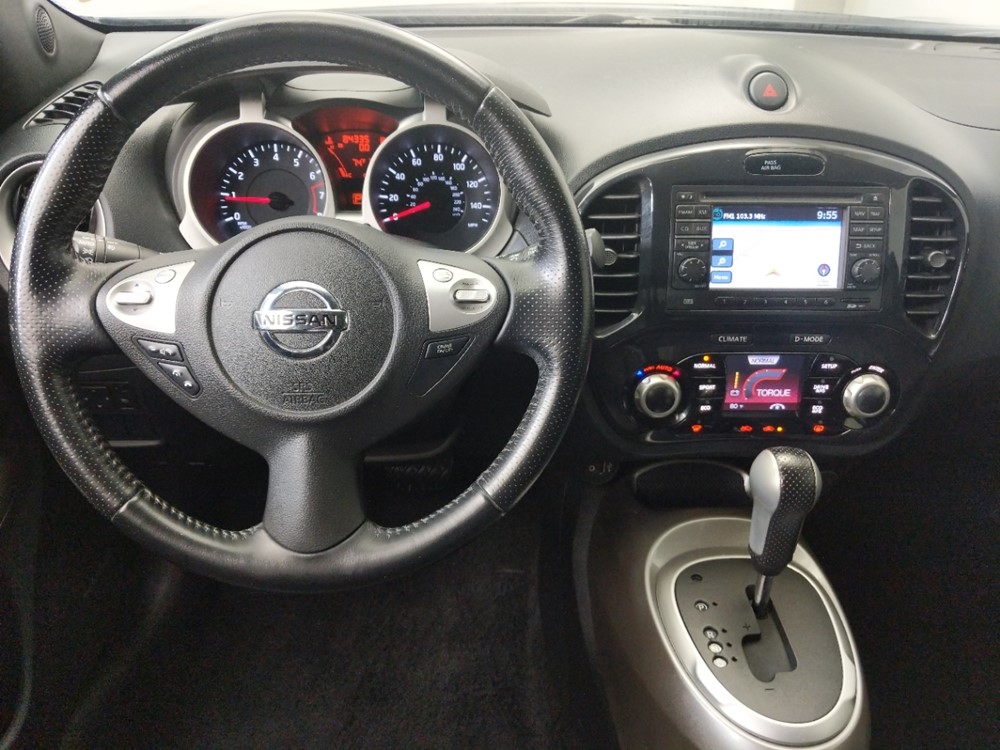 2013 Nissan JUKE - Driver Dash