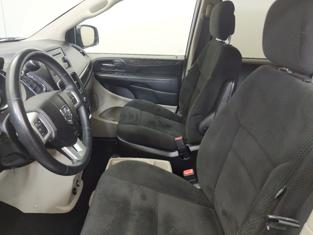 2016 Dodge Grand Caravan - Driver Front Seat