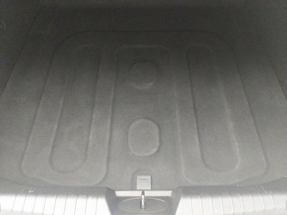 2014 Chevrolet Cruze - Trunk
