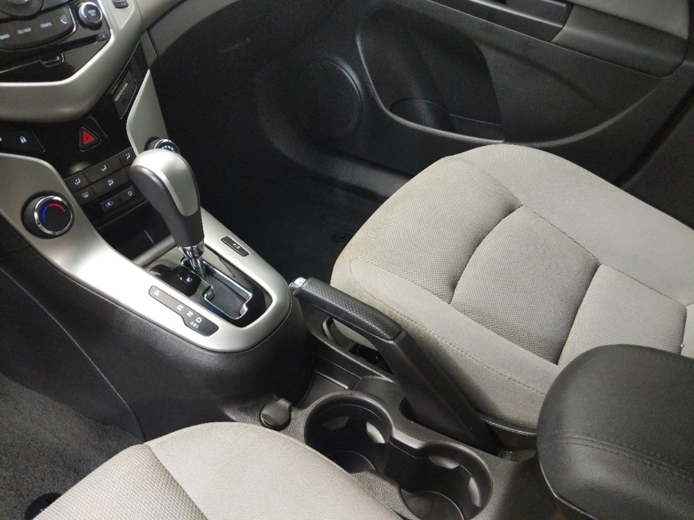 2014 Chevrolet Cruze - Center Console/Cup Holders
