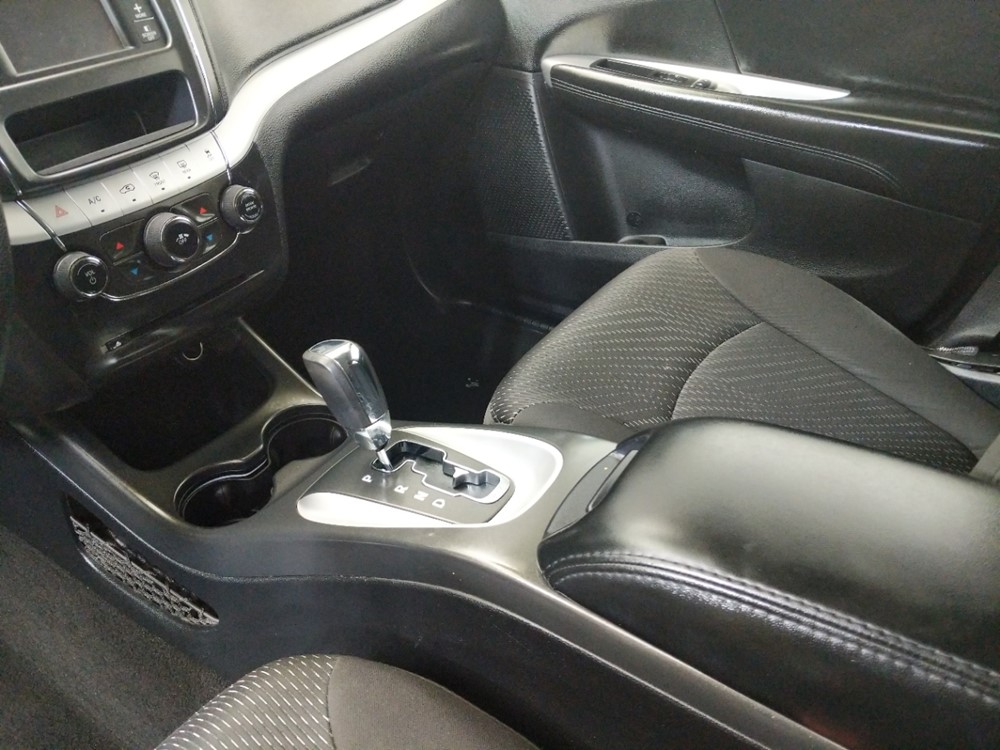 2013 Dodge Journey - Center Console/Cup Holders